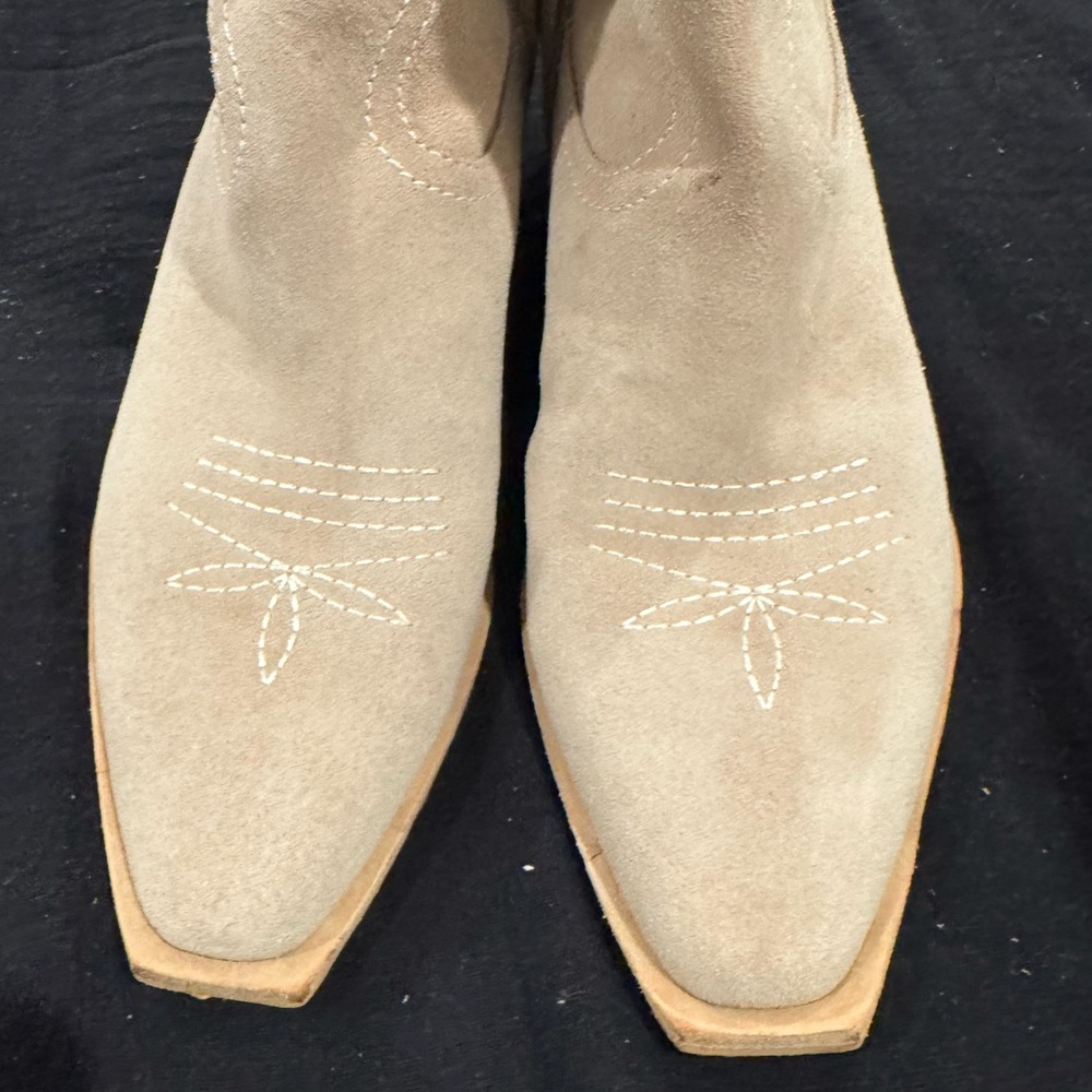 Dolce Vita Beige Embroidered Heeled Boots-see pic 4 details,angles&measurements - Picture 11 of 15